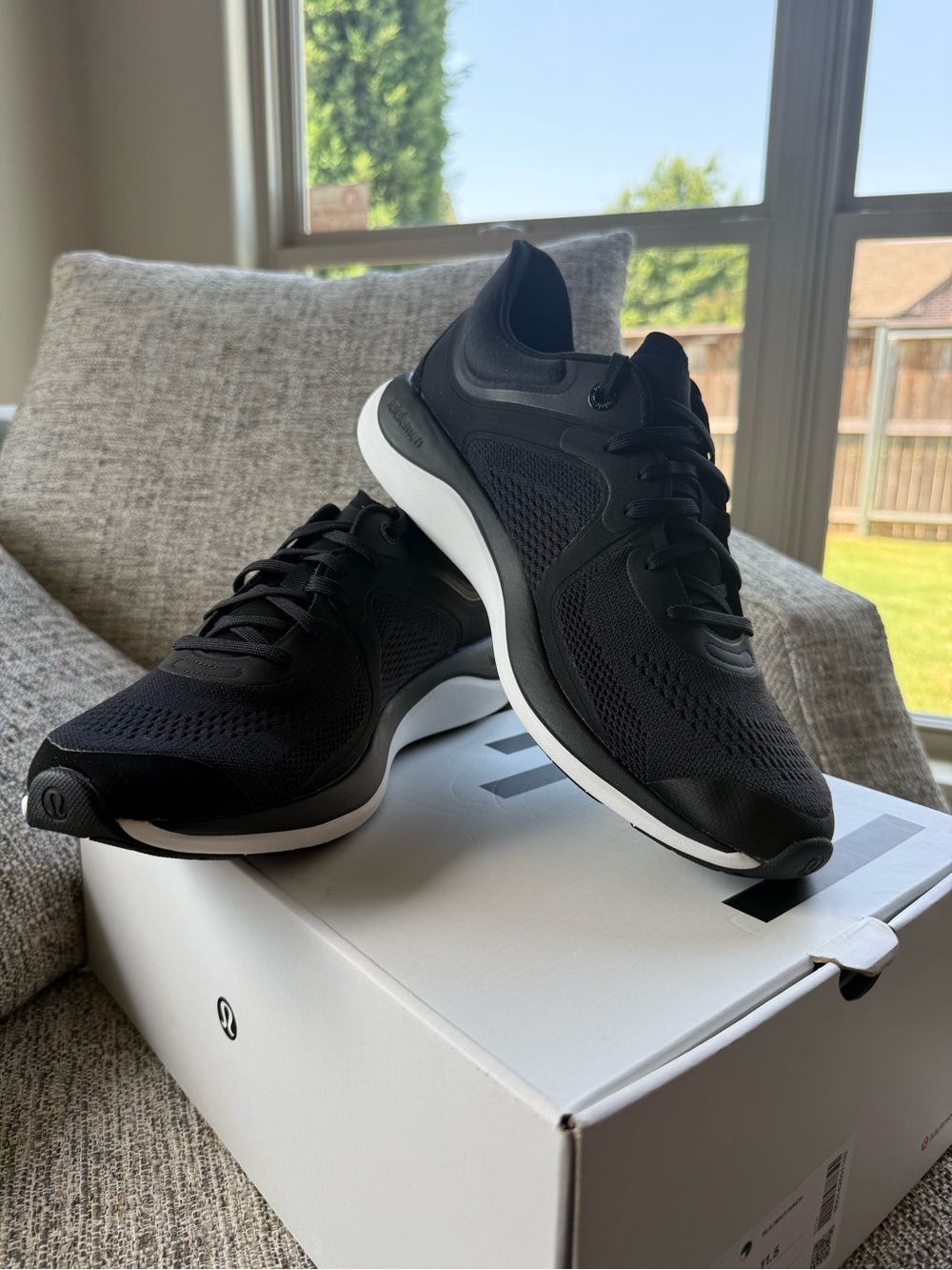 NWT! Lululemon Chargefeel Shoes